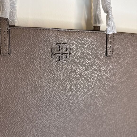 NWT AUTH NEW Tory Burch Women's McGraw Pebbled Leather Tote Bag In Silver Maple - Picture 2 of 5
